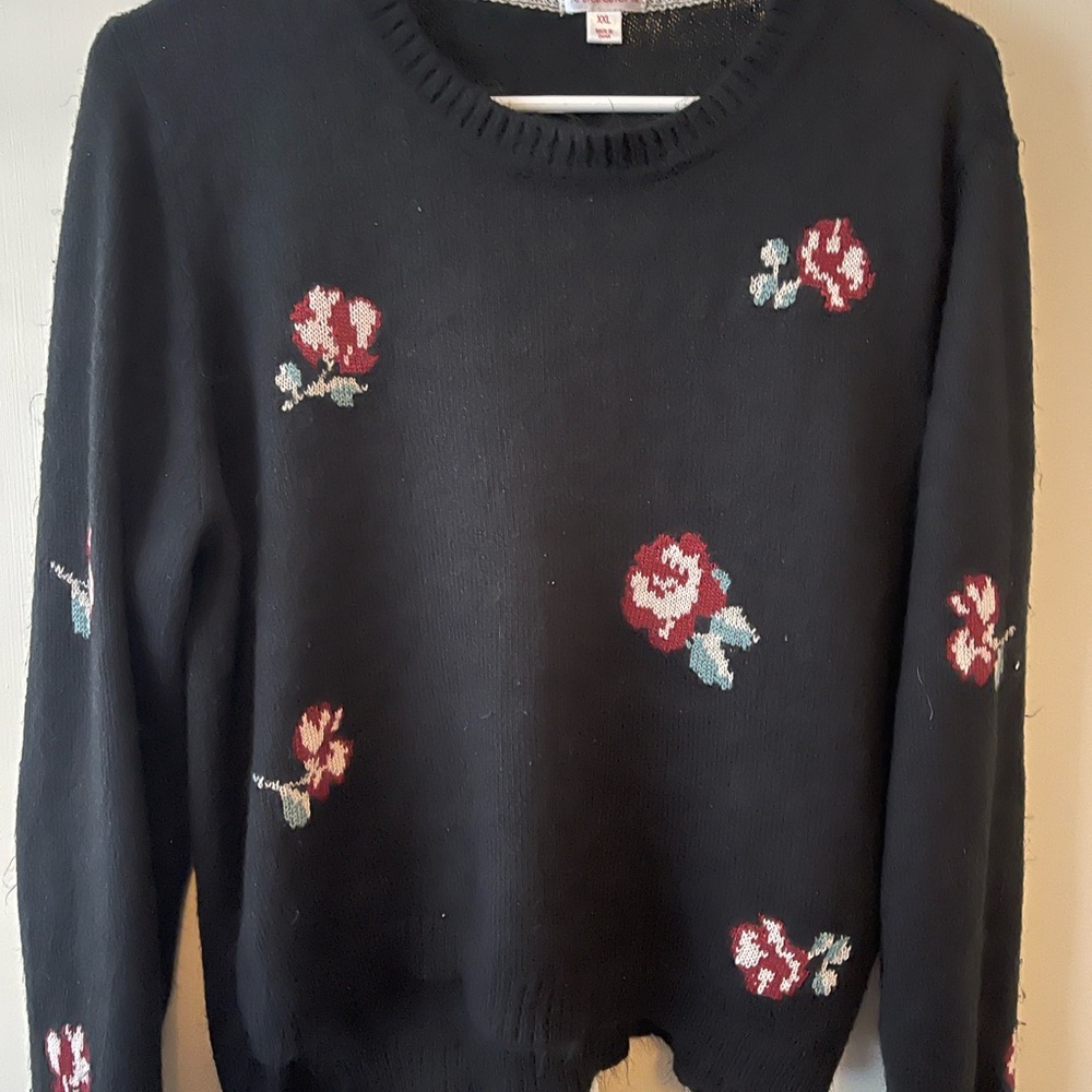 Floral long sleeve crop top